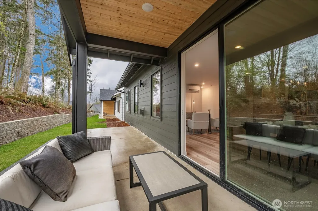 2999 Cedar View Way Blaine WA 98230