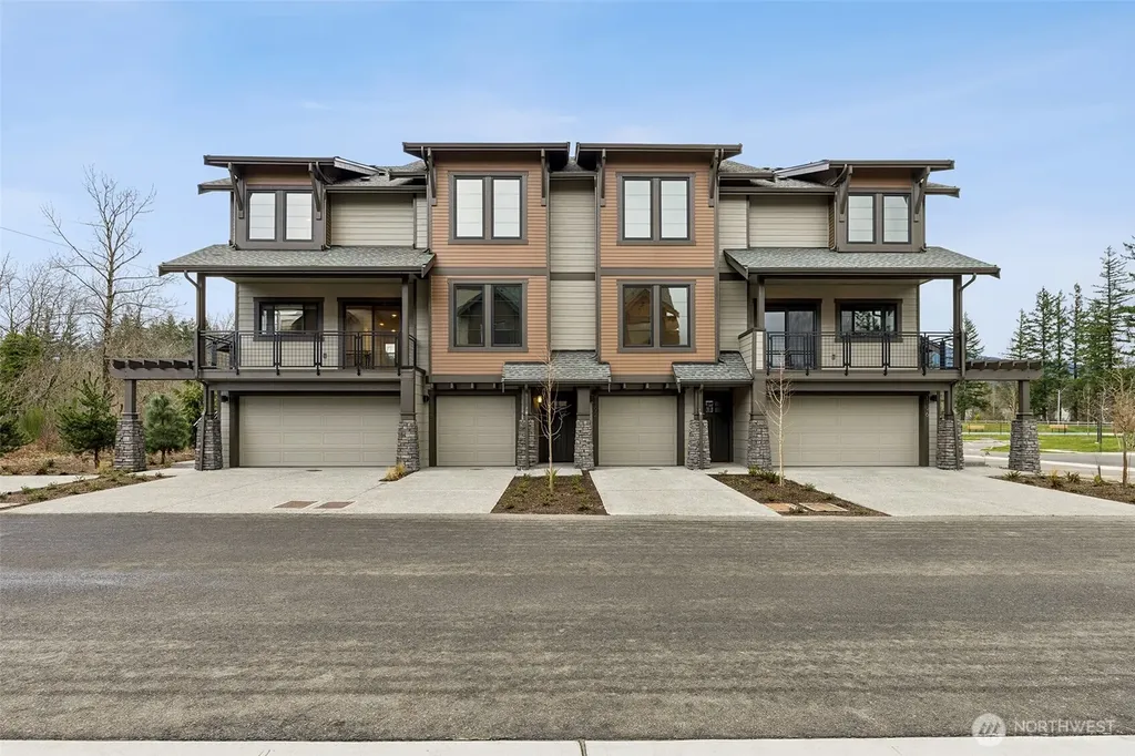 1192 Waterfall Way SE North Bend WA 98045