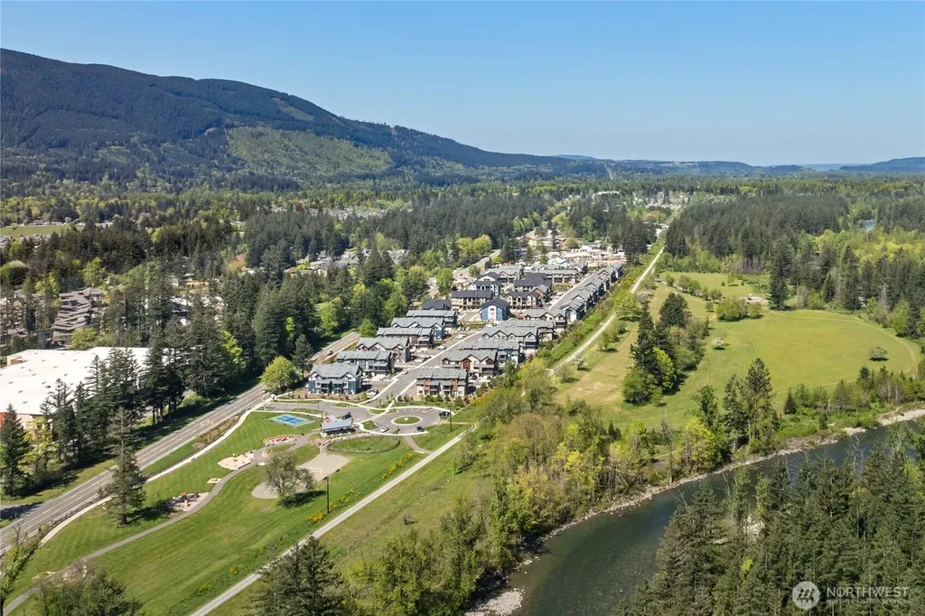 1192 Waterfall Way SE North Bend WA 98045
