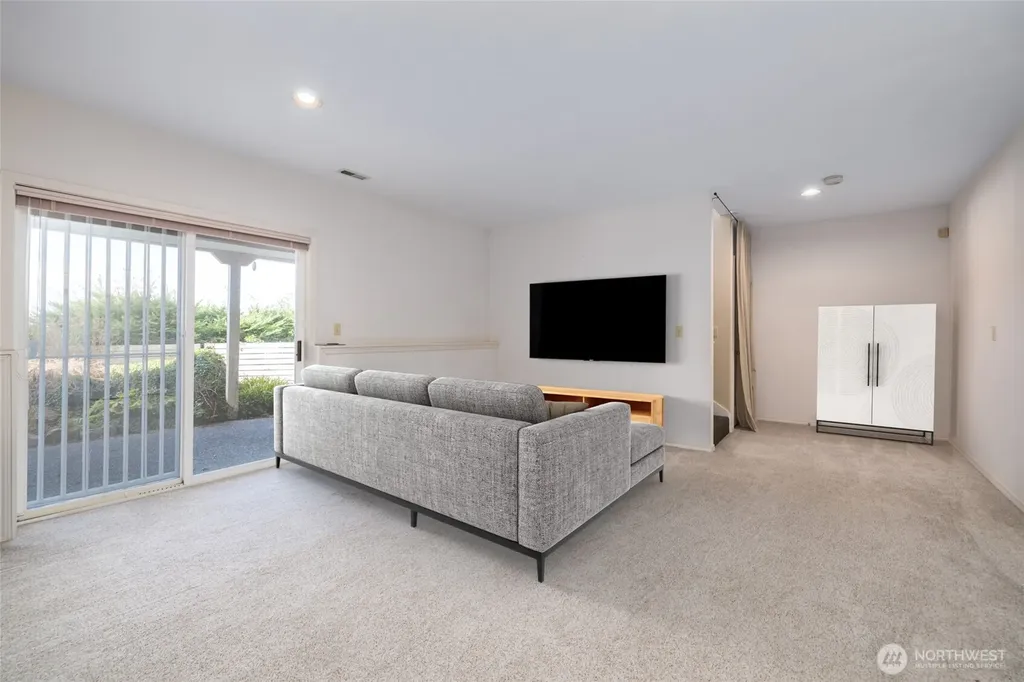 987 NW Camano Drive Camano Island WA 98282
