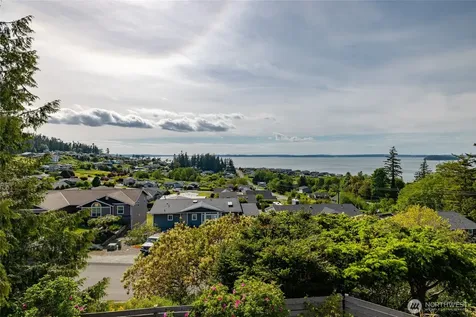987 NW Camano Drive Camano Island WA 98282