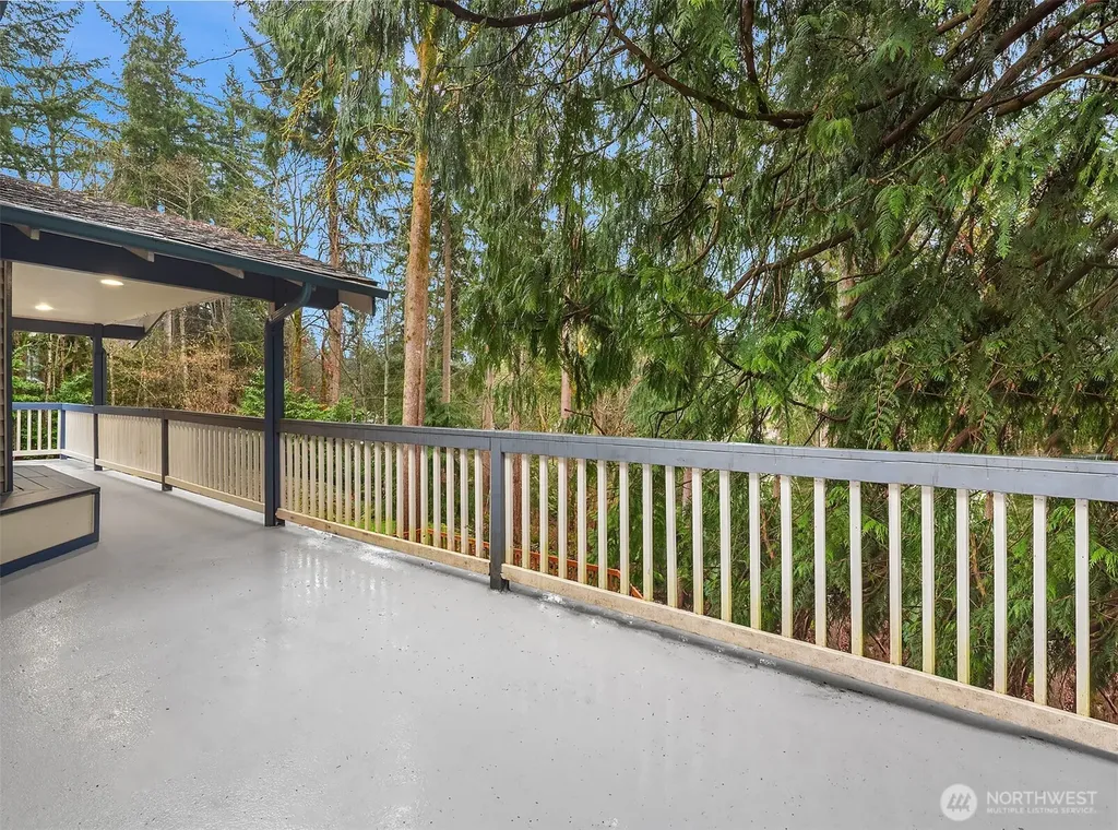28033 194th Place SE Kent WA 98042