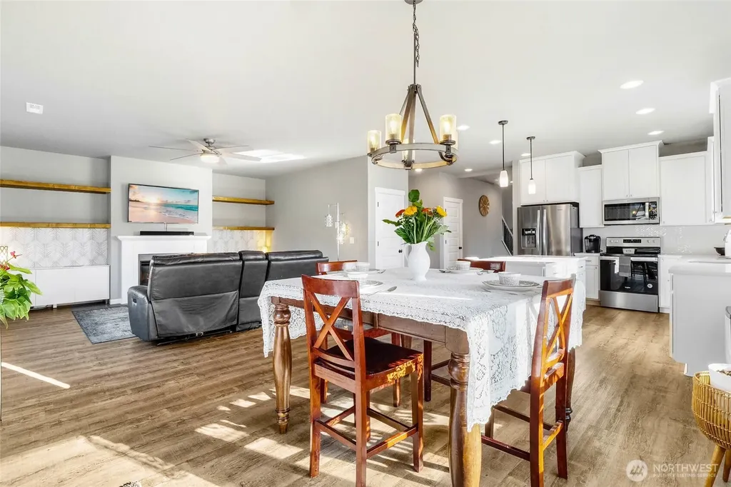 302 N Towhee Street Moses Lake WA 98837