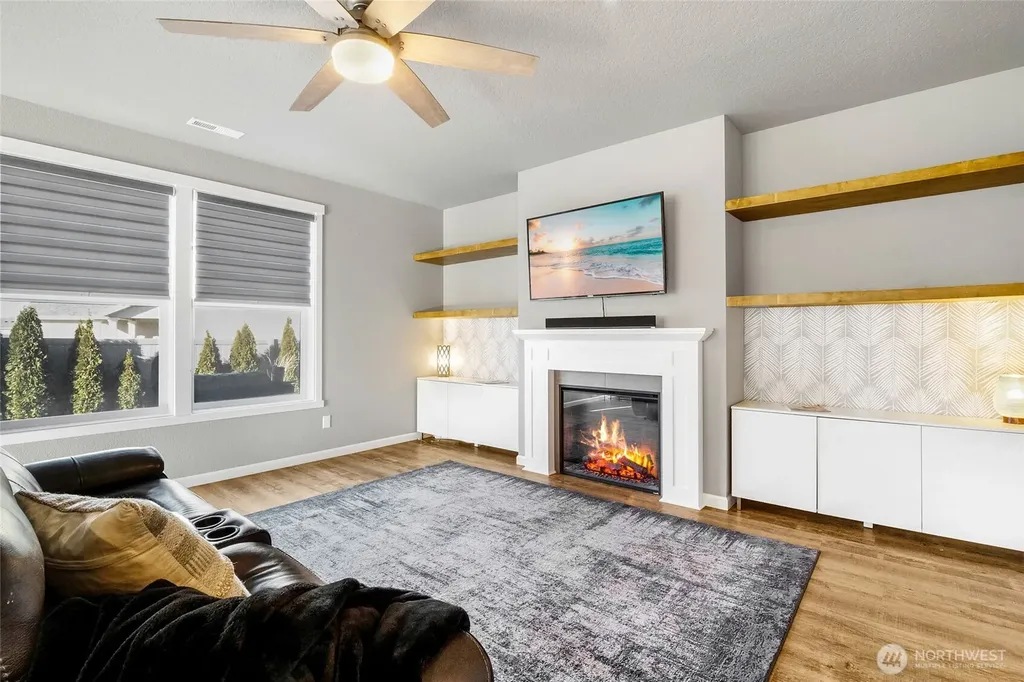 302 N Towhee Street Moses Lake WA 98837