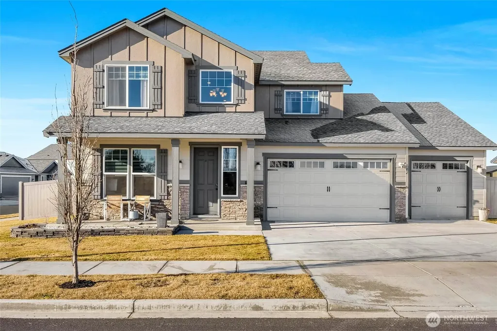 302 N Towhee Street Moses Lake WA 98837