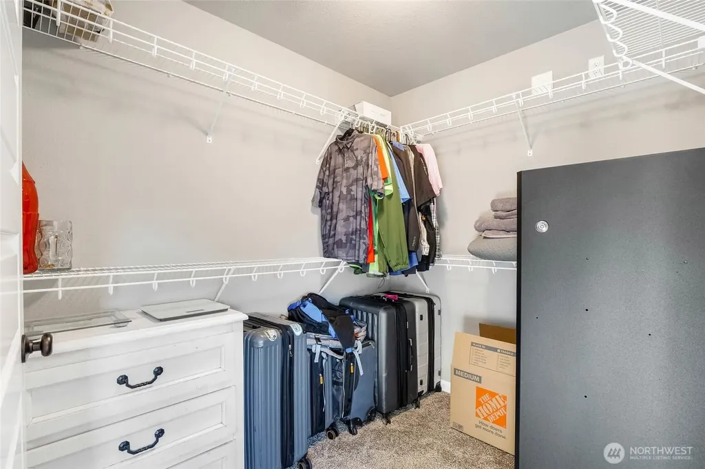 302 N Towhee Street Moses Lake WA 98837