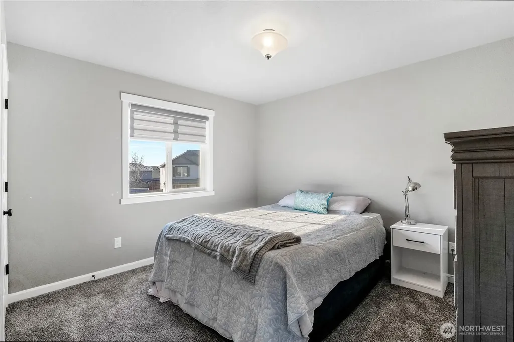302 N Towhee Street Moses Lake WA 98837