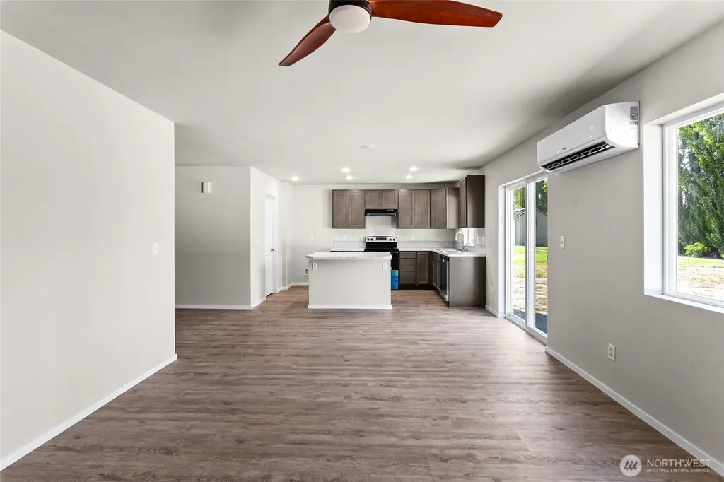 310 N Aspen Street Tieton WA 98947