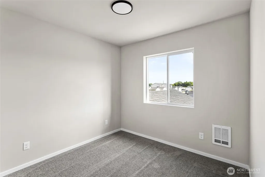 310 N Aspen Street Tieton WA 98947