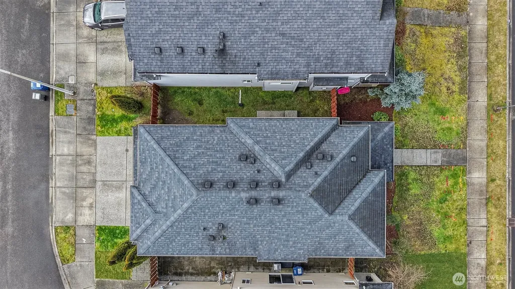 1051 42nd Court NE Auburn WA 98002