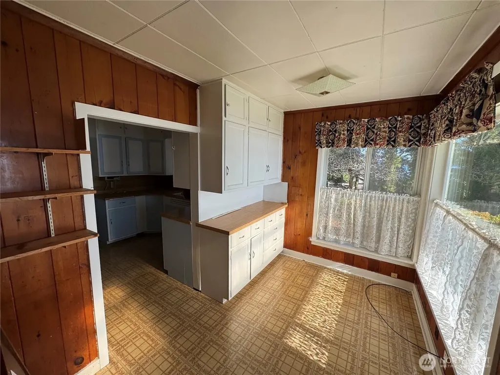 7350 NE North Shore Road Belfair WA 98528