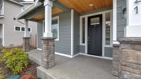 10921 71st Avenue Ct E Puyallup WA 98373