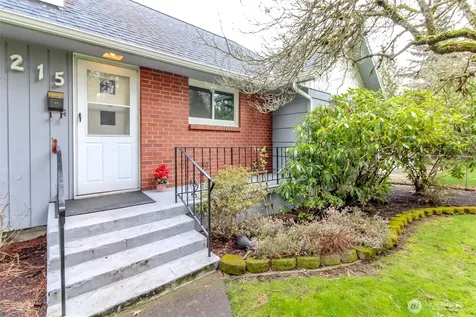 215 E 48th Street Tacoma WA 98404