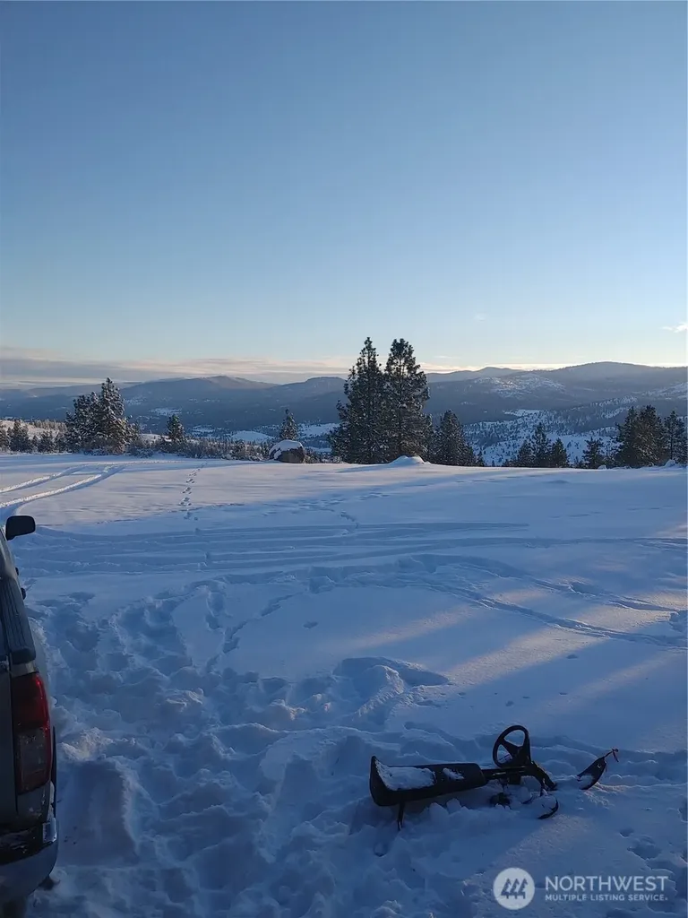 83 E Cayuse Mountain Road Tonasket WA 98855