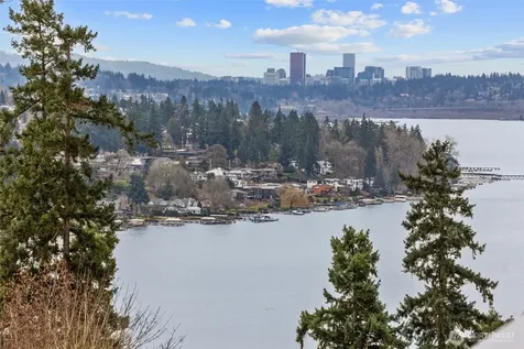 11921 90th Ave NE Kirkland WA 98034
