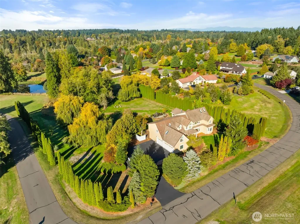 3725 Hollywood Drive NE Olympia WA 98516