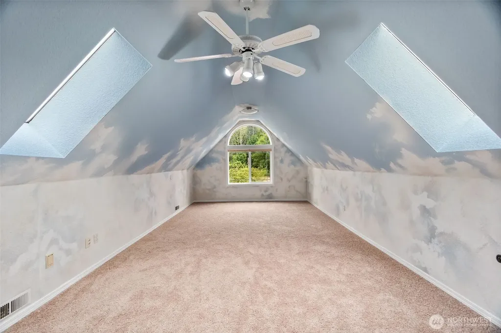 3725 Hollywood Drive NE Olympia WA 98516