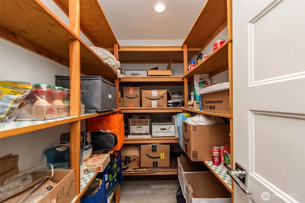 1301 S 3rd Avenue Sequim WA 98382