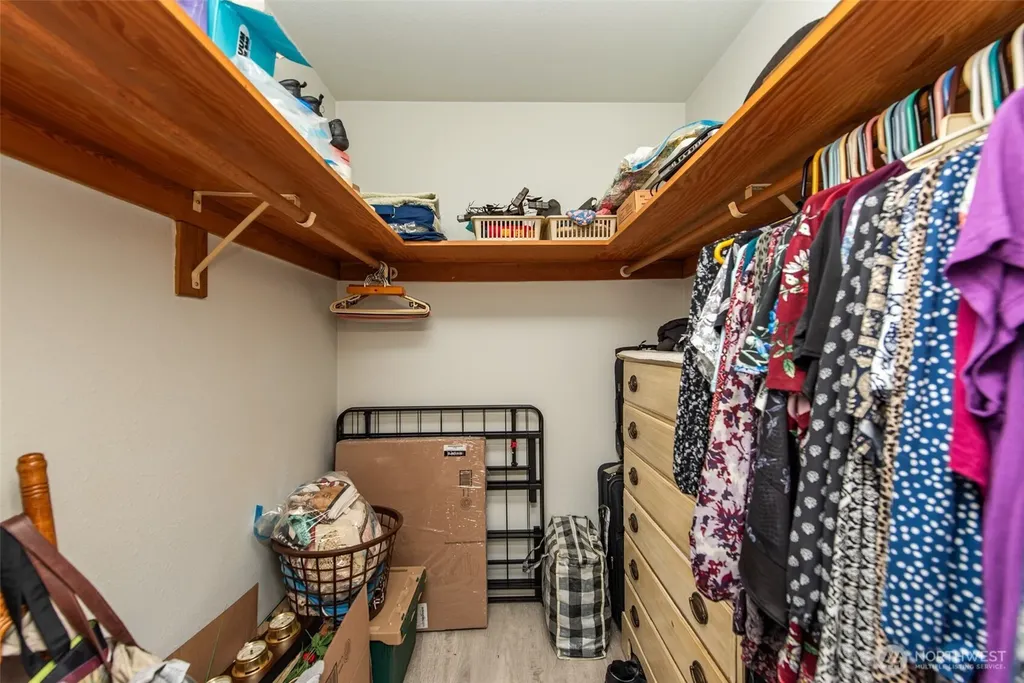 1301 S 3rd Avenue Sequim WA 98382