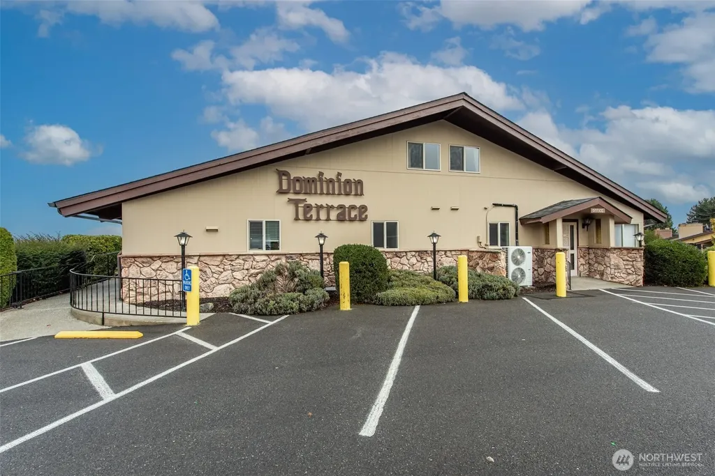 1301 S 3rd Avenue Sequim WA 98382