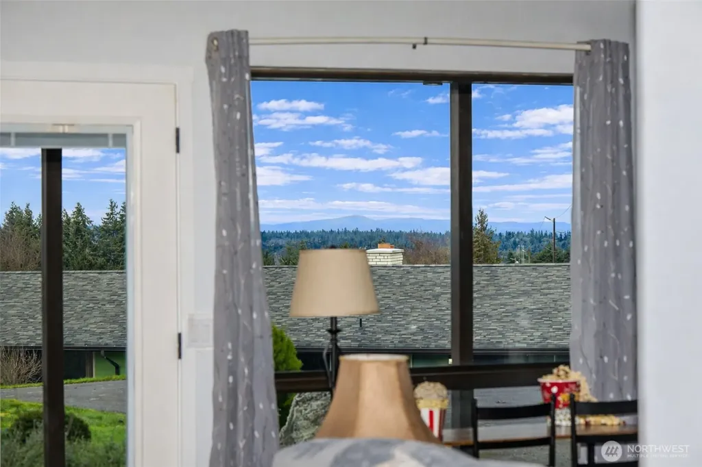 1301 S 3rd Avenue Sequim WA 98382