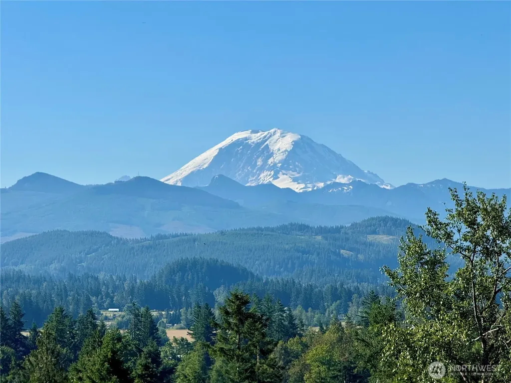 27435 SE 402nd Street Enumclaw WA 98022
