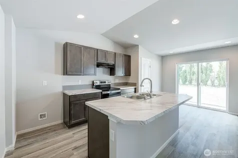 522 Chinook Winds Lane Tieton WA 98947