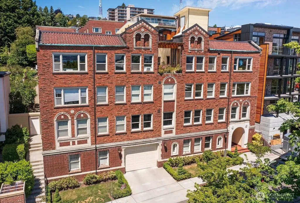 16 Valley Street Seattle WA 98109