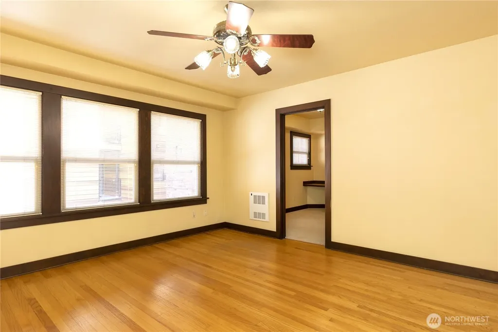 16 Valley Street Seattle WA 98109