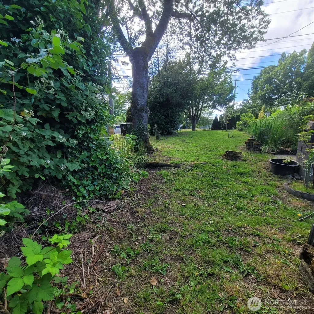 8028 Beacon Avenue S Seattle WA 98118