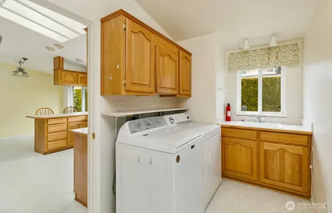 8118 20th Lane SE Lacey WA 98503