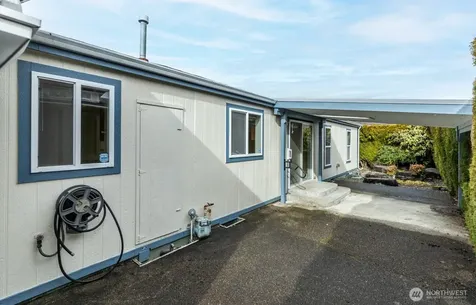 8118 20th Lane SE Lacey WA 98503