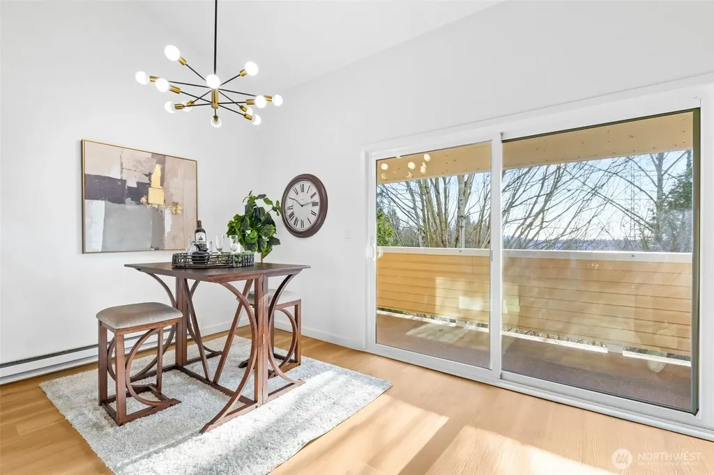 12429 NE 130th Court Kirkland WA 98034