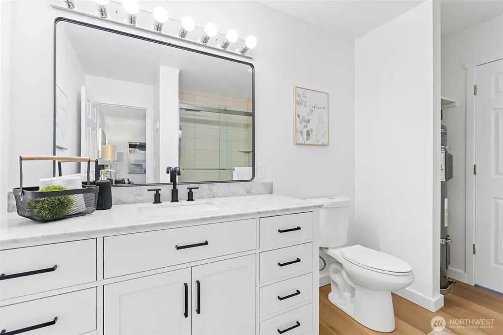 12429 NE 130th Court Kirkland WA 98034