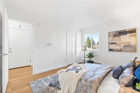 12429 NE 130th Court Kirkland WA 98034