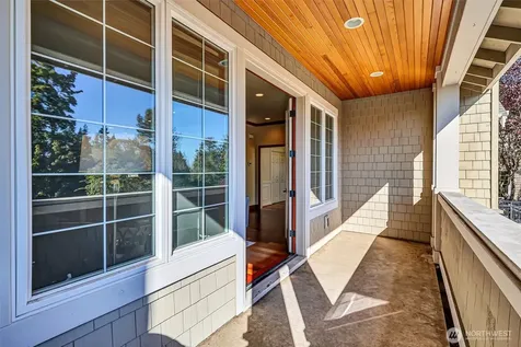 4563 162nd Lane SE Bellevue WA 98006