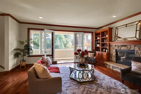 4563 162nd Lane SE Bellevue WA 98006