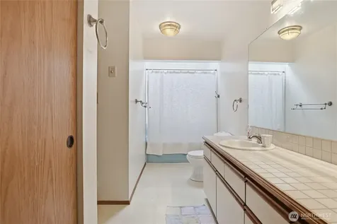 21306 48th Avenue W Mountlake Terrace WA 98043