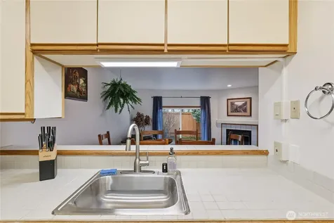 21306 48th Avenue W Mountlake Terrace WA 98043