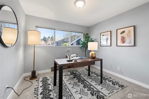725 9th Avenue S Kirkland WA 98033