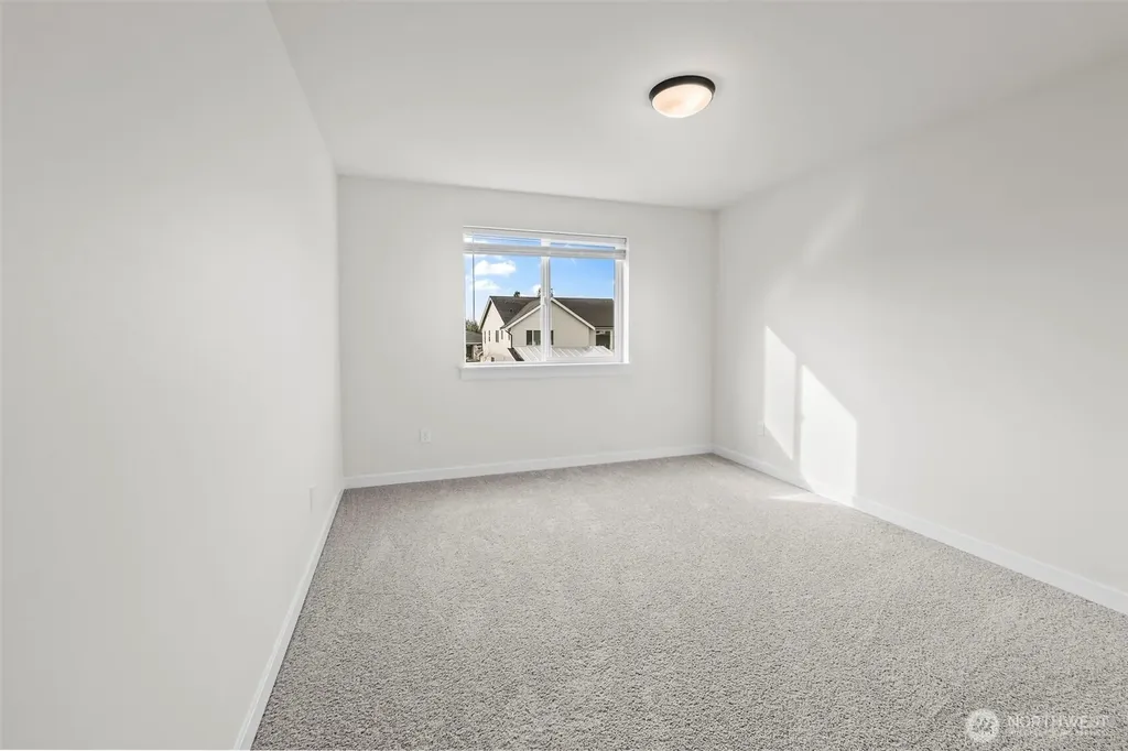 3183 Roosevelt Avenue Enumclaw WA 98022
