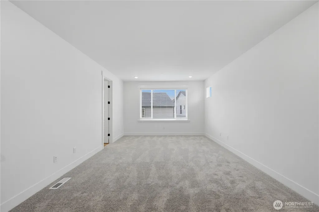 20401 Mystic Place E Bonney Lake WA 98391