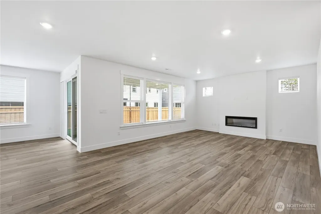 20401 Mystic Place E Bonney Lake WA 98391