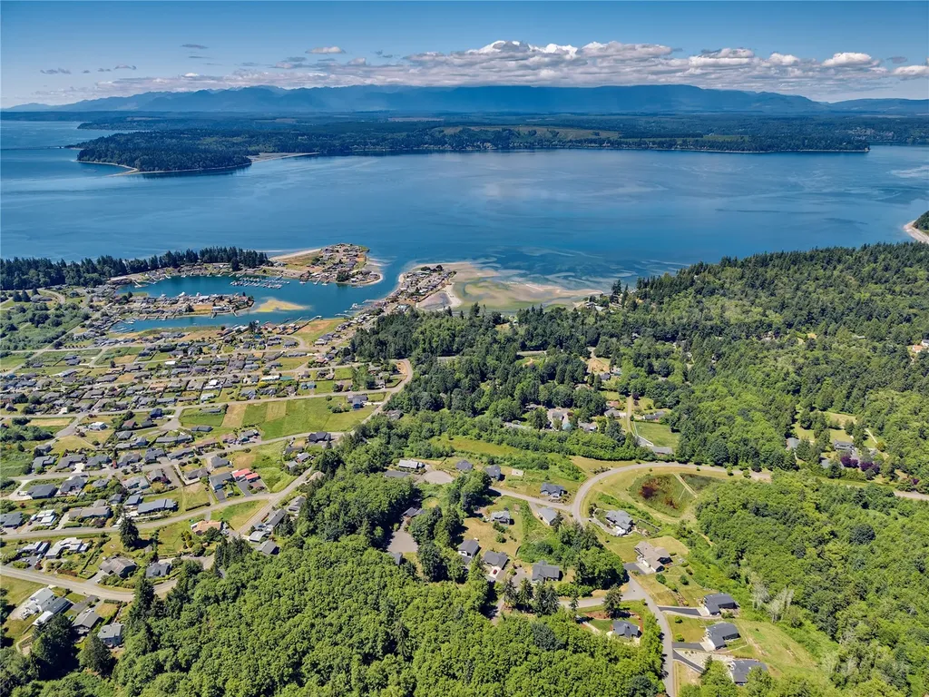 38766 Tinker Place NE Hansville WA 98340