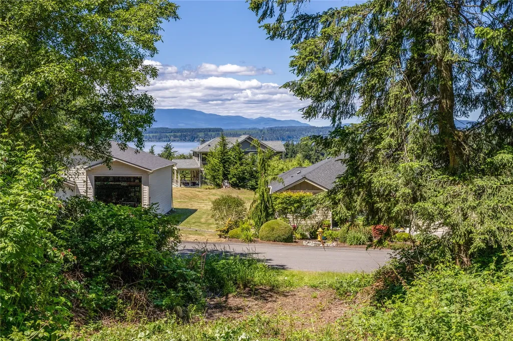 38766 Tinker Place NE Hansville WA 98340