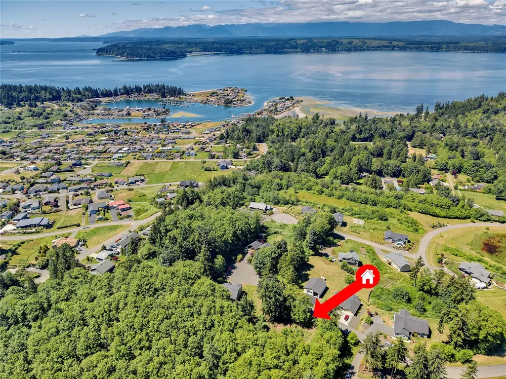 38766 Tinker Place NE Hansville WA 98340