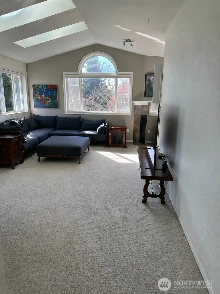 545 W Kellogg Road Bellingham WA 98226