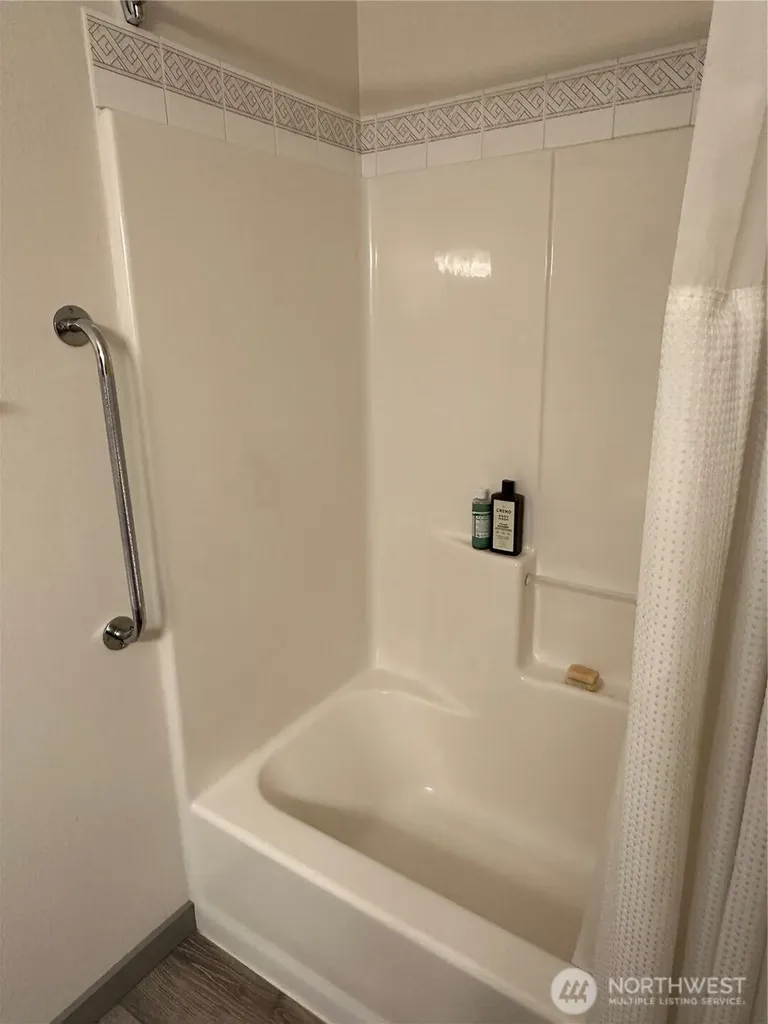 545 W Kellogg Road Bellingham WA 98226