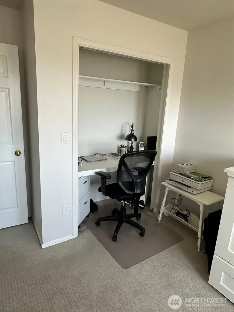 545 W Kellogg Road Bellingham WA 98226