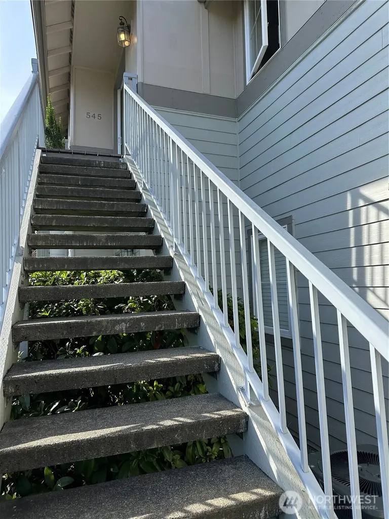 545 W Kellogg Road Bellingham WA 98226